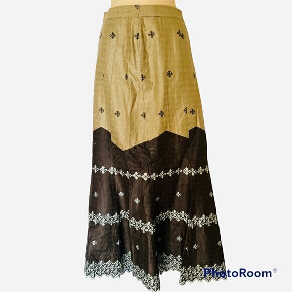 Damask print embroidered collar Skirt and Blouse Set. size large - Picture 6 of 10